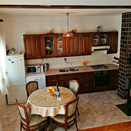 Apartmani Anda Traù Esterno foto