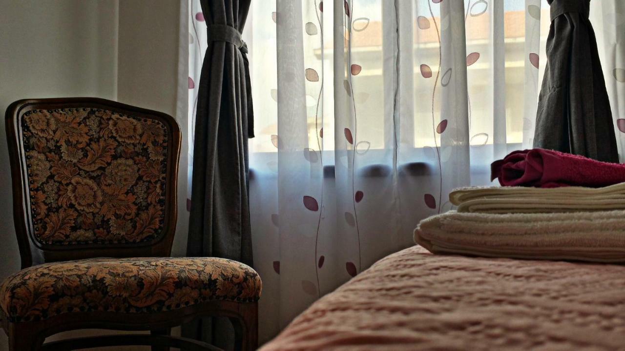 Apartmani Anda Traù Esterno foto