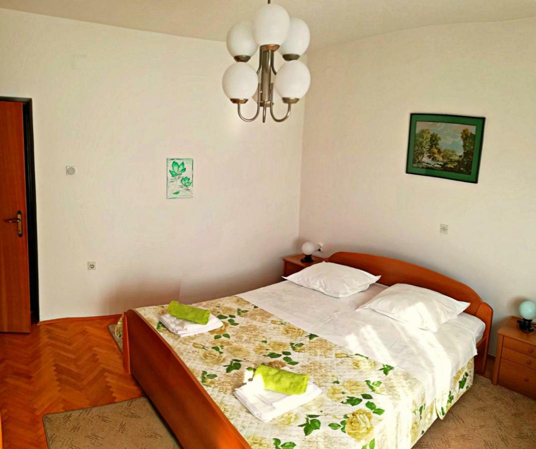 Apartmani Anda Traù Esterno foto