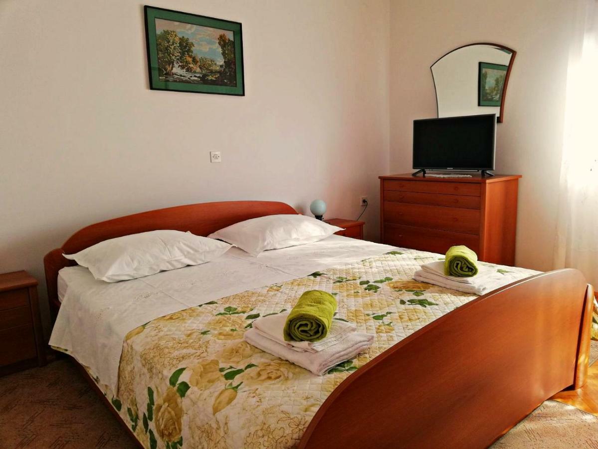 Apartmani Anda Traù Esterno foto