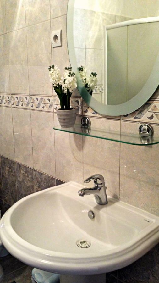 Apartmani Anda Traù Esterno foto